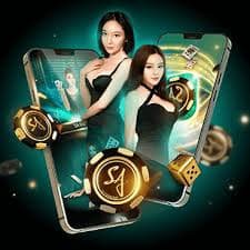 Meja blackjack dealer langsung dengan kehadiran multi-kamera profesional